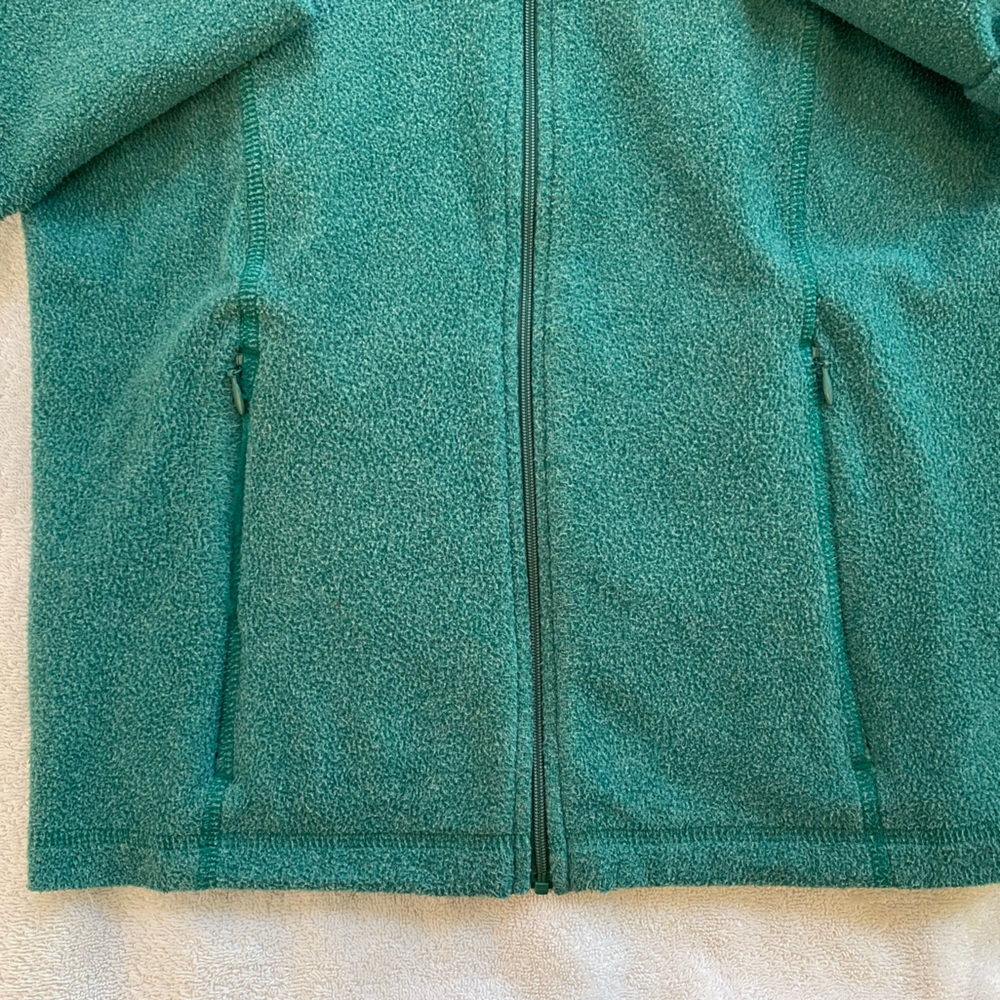 L.L Bean Green Zip Up Sweater Sport Hiking Walking Size M - Picture 2 of 4